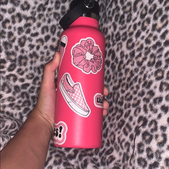 I am selling it because I have no use in it - Picture 4 of 4